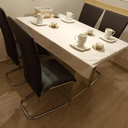 Апартаменты Sasvar *